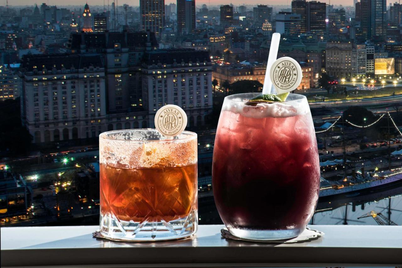 Alvear Icon Hotel Buenos Aires Eksteriør billede Two cocktails